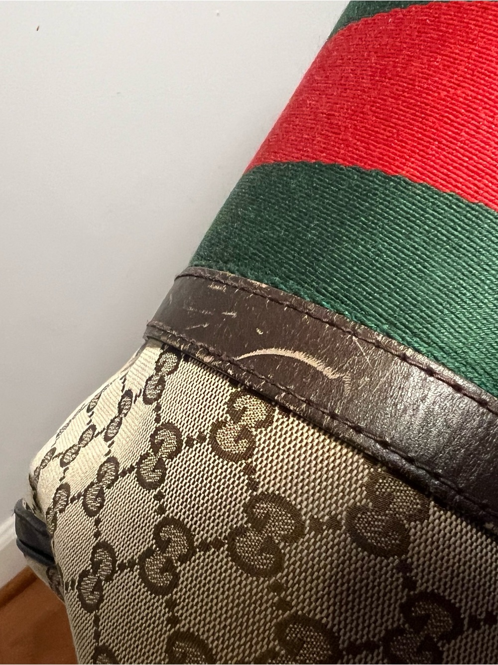 Gucci Beige Monogram Satchel with Green & Red Center Stripe - Picture 6 of 16